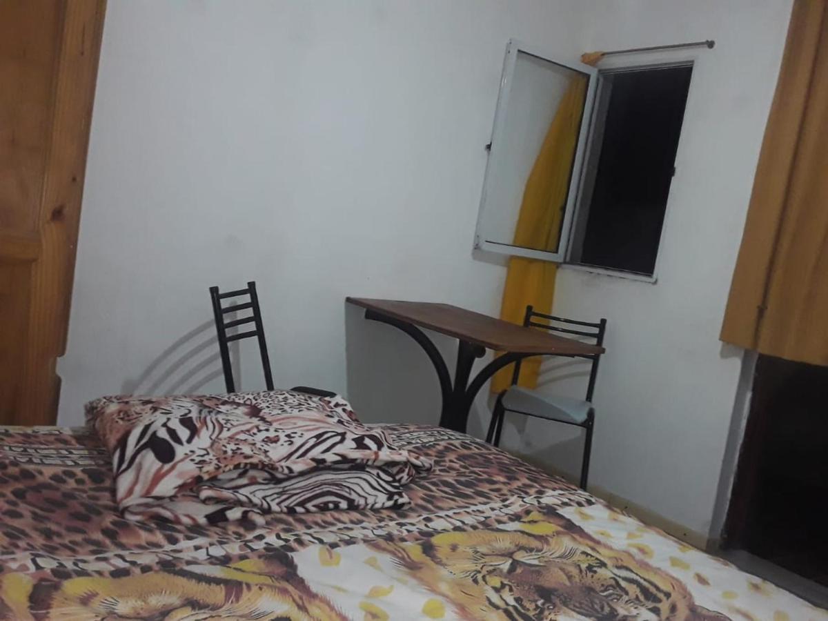 Habitac Indiv Casa De Familia, Flores Буэнос-Айрес Экстерьер фото