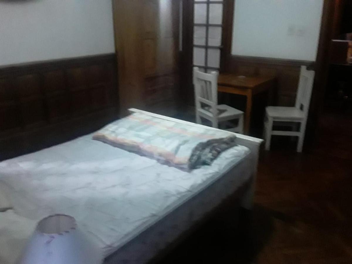 Habitac Indiv Casa De Familia, Flores Буэнос-Айрес Экстерьер фото
